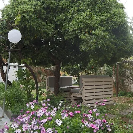 House Of Monachogios, Agios Fokas, Monemvassia Monemvasia