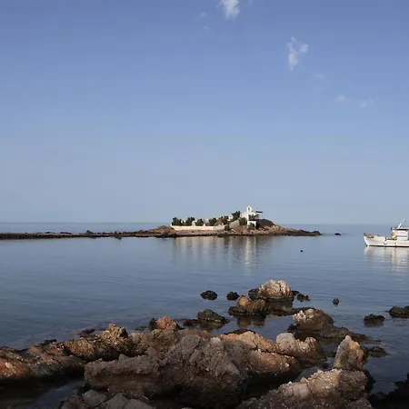 House Of Monachogios, Agios Fokas, Monemvassia Monemvasia