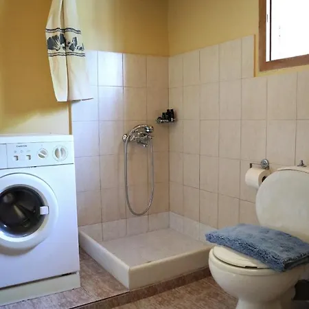 Apartment House Of Monachogios, Agios Fokas, Monemvassia *