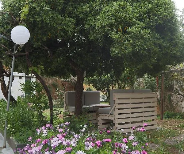 House Of Monachogios, Agios Fokas, Monemvassia Monemvasía