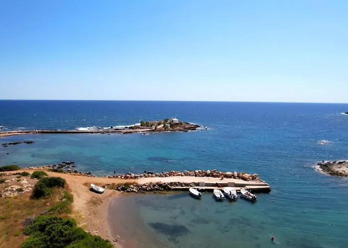 House Of Monachogios, Agios Fokas, Monemvassia *